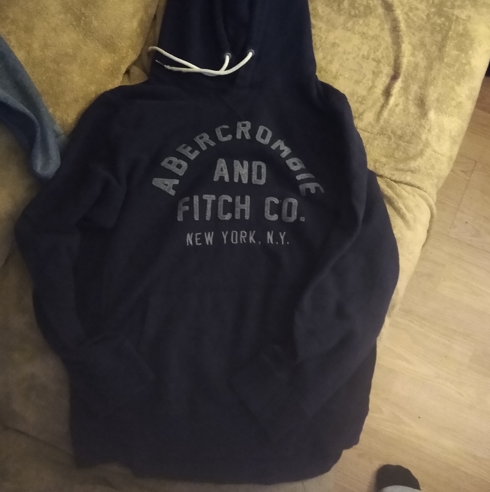 Abercrombie & Fitch size small navy blue